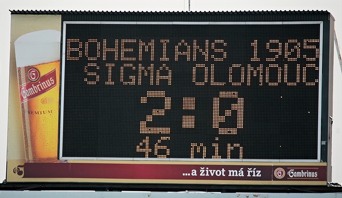 Příznivý poločasový stav