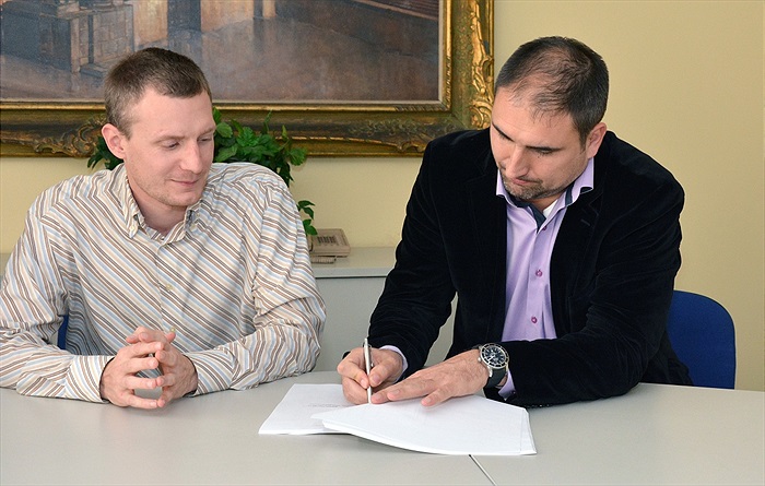 Podpis smlouvy Ďolíček radnice