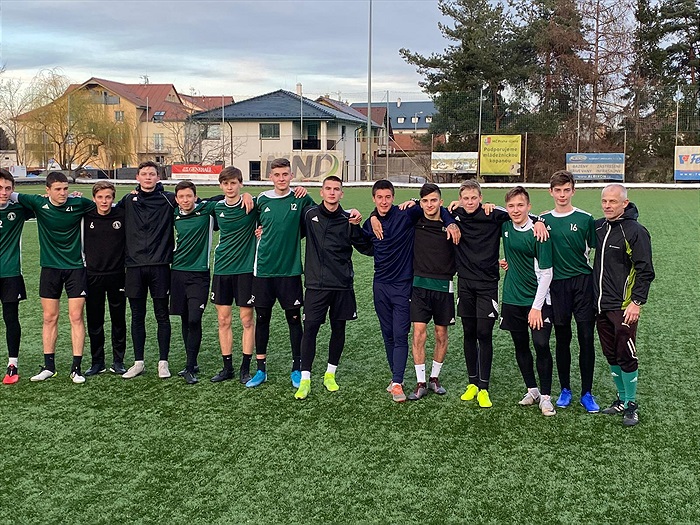 Antonín Vaníček na tréninku s dorostem
