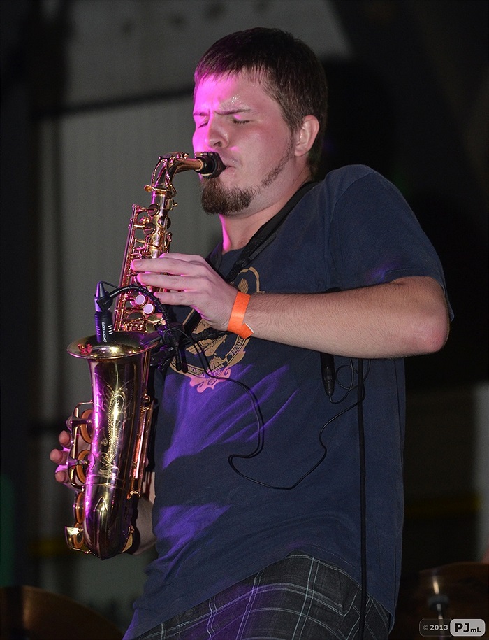 Ultras - Koncetr v Dolíčku - Crossczech, Moomraj a SPS