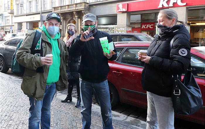 David Bartek a Patrik Le Giang se zúčastnili akce Srdcařské okénko