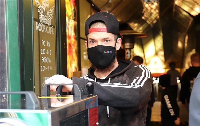 David Bartek a Patrik Le Giang se zúčastnili akce Srdcařské okénko