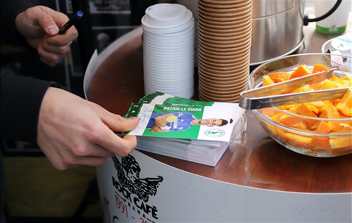 David Bartek a Patrik Le Giang se zúčastnili akce Srdcařské okénko