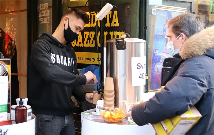 David Bartek a Patrik Le Giang se zúčastnili akce Srdcařské okénko