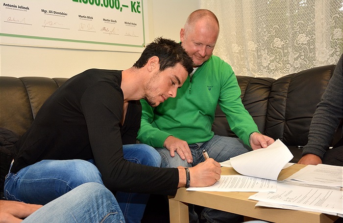 Jakub Rada prodloužil smlouvu