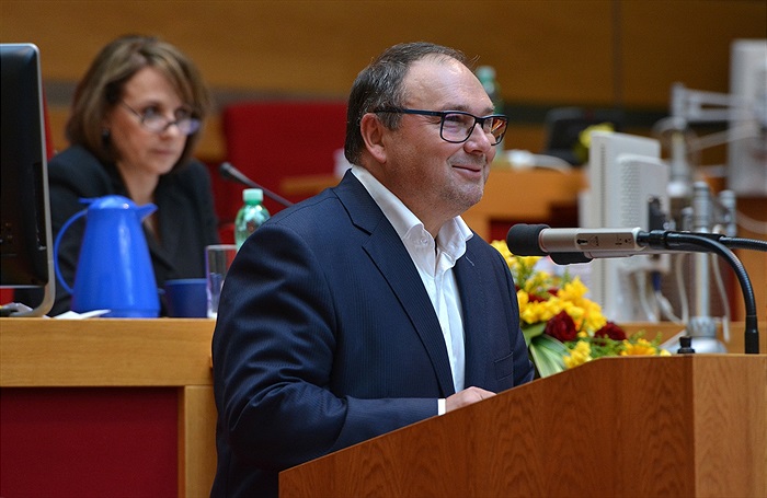 Zastupitelé odhlasovali odkup Ďolíčku! 